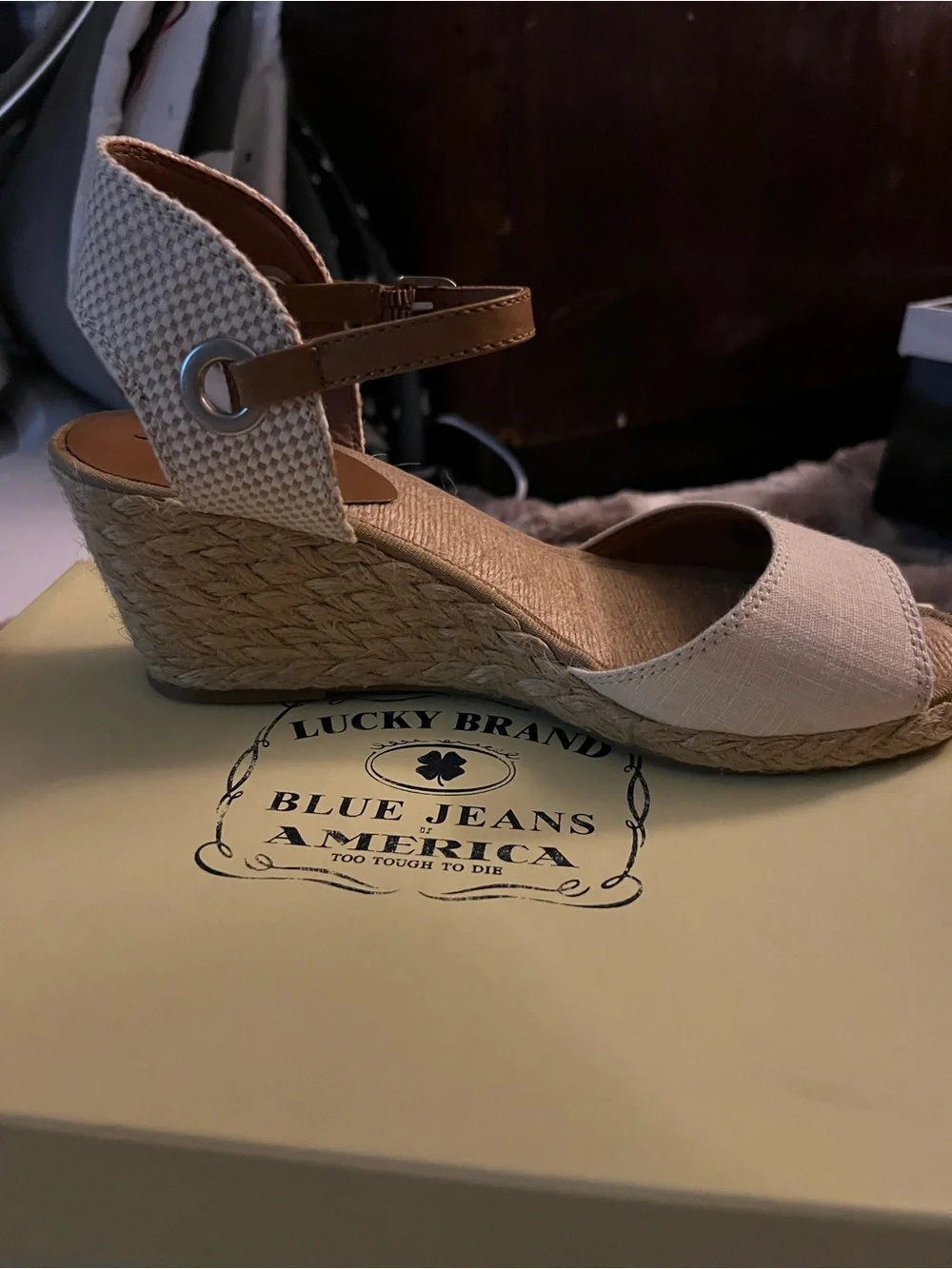 Lucky Brand Women's Natural Wedge Sandals Ankle Strap Buckle Solid Size 7.5 M